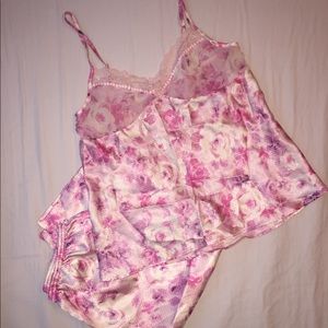 Morgan Taylor sleepwear